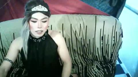 Snapshot of ur_dominatrix chatting on April 2026 03:49:02 PM MISS ANNA online show from April 2026 03:49:02 PM