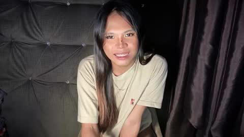 ur_new_obsession online show from March 2026 01:00:02 PM