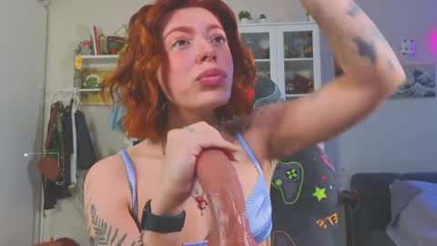 Snapshot of ur_olivia chatting on June 2026 03:14:01 PM Olivia Kaufman online show from June 2026 03:14:01 PM
