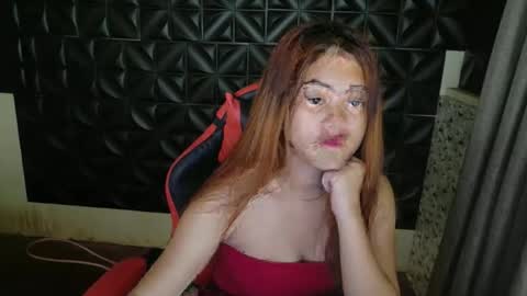 Snapshot of ur_prettyangel chatting on April 2026 12:42:02 PM ur_prettyangel online show from April 2026 12:42:02 PM