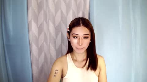 ur_rianlover online show from November 2025 05:42:01 AM