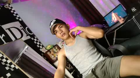 Snapshot of ur_shan21 chatting on July 2026 07:20:01 PM ur_shan21 online show from July 2026 07:20:01 PM