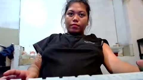 Snapshot of urasian_joy chatting on May 2026 02:55:02 PM urasian_joy online show from May 2026 02:55:02 PM