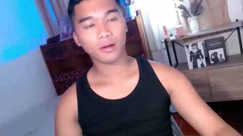Snapshot of urasian_jpxx chatting on June 2026 12:15:02 AM JAMES online show from June 2026 12:15:02 AM