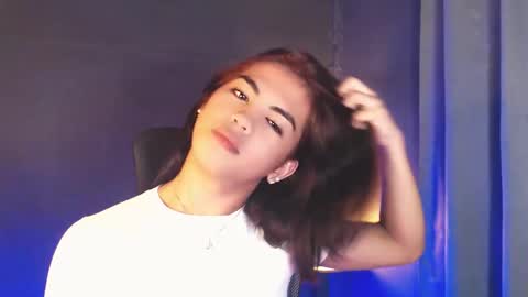 Snapshot of urbaby_anthony chatting on May 2026 04:04:02 PM urbaby_anthony online show from May 2026 04:04:02 PM