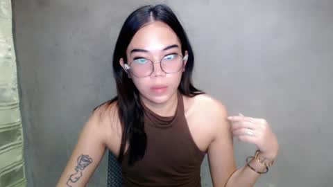 Snapshot of urbabydollx16 chatting on June 2026 11:18:02 AM urbabydollx16 online show from June 2026 11:18:02 AM