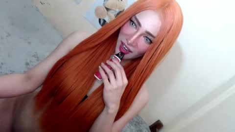 Snapshot of urbabyhot_gurl chatting on June 2026 10:19:01 AM QUEEN ANGEL online show from June 2026 10:19:01 AM