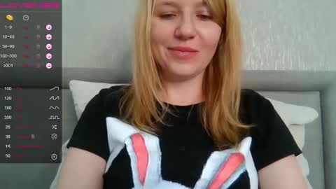 Snapshot of urbadkitty chatting on March 2025 08:10:02 AM urbadkitty online show from March 2025 08:10:02 AM