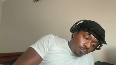 urbandick5 online show from November 2025 05:26:01 PM