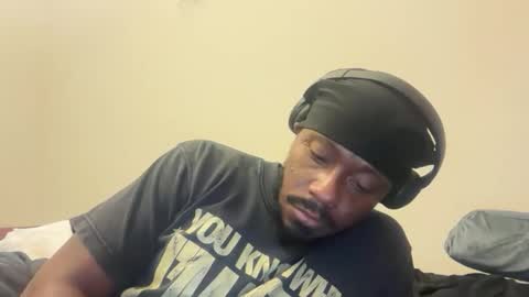 urbandick5 online show from February 2026 04:18:02 AM