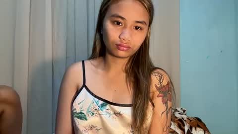 Snapshot of urbbgurl_lynxx chatting on June 2026 06:00:01 AM Urbbgurl lynxx online show from June 2026 06:00:01 AM