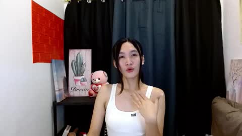 urblossom_princess online show from February 2026 06:41:01 PM