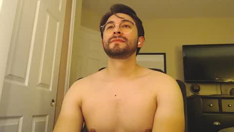 Snapshot of urbonbon_3 chatting on November 2025 12:49:01 AM Love ur Marshmellow online show from November 2025 12:49:01 AM