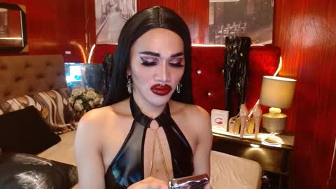 KENDALL online show from December 2024 11:51:02 AM