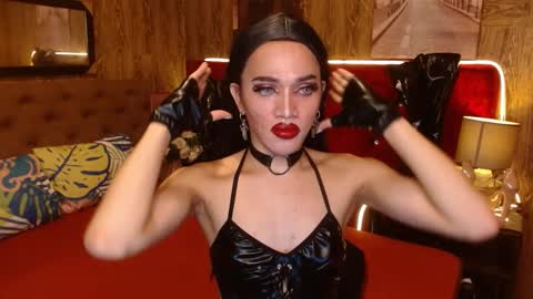 KENDALL online show from December 2024 02:43:01 AM