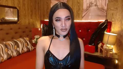 KENDALL online show from December 2024 10:21:01 AM