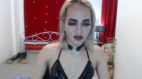 KENDALL online show from February 2025 03:59:01 PM