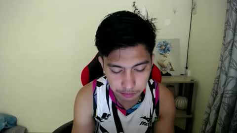 Dannie online show from November 2025 05:47:02 PM