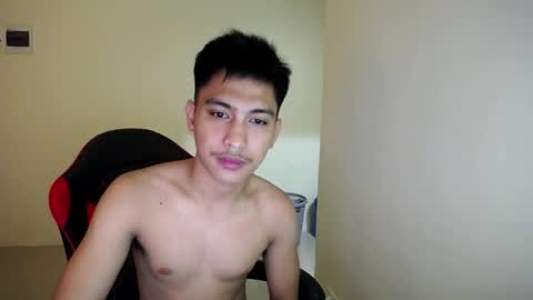 Snapshot of urcuteguy_jhonx chatting on April 2026 09:30:02 PM Dannie online show from April 2026 09:30:02 PM
