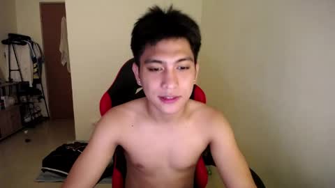 Snapshot of urcuteguy_jhonx chatting on May 2026 02:34:02 PM Dannie online show from May 2026 02:34:02 PM