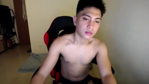 Snapshot of urcuteguy_jhonx chatting on May 2026 09:05:02 AM Dannie online show from May 2026 09:05:02 AM