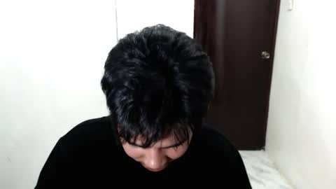 Snapshot of urcutie_asianboy chatting on April 2026 05:36:01 PM KEN online show from April 2026 05:36:01 PM