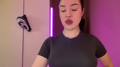 Margo online show from November 2025 08:12:01 AM