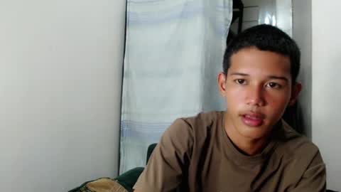 urdreamboy_clarin online show from July 2026 09:45:02 AM