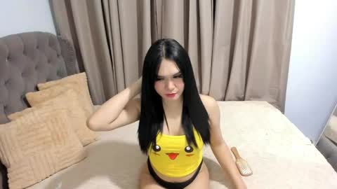 urdreamgirl4uxxxx online show from June 2026 06:56:02 PM