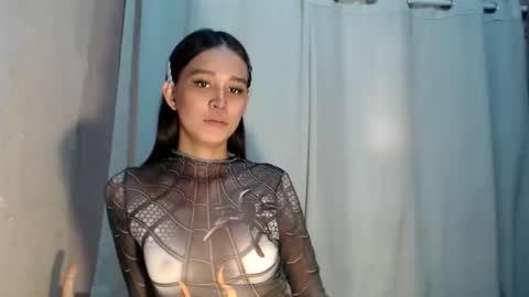 Snapshot of urdreamgirl_stephanie chatting on April 2026 07:12:01 AM stephanie online show from April 2026 07:12:01 AM