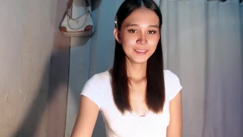 Snapshot of urdreamgirl_stephanie chatting on May 2026 11:26:02 AM stephanie online show from May 2026 11:26:02 AM