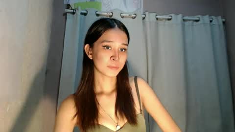 Snapshot of urdreamgirl_stephanie chatting on June 2026 01:35:01 PM stephanie online show from June 2026 01:35:01 PM