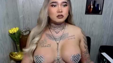 Snapshot of urfabtattooqueen chatting on July 2026 11:45:02 AM Maxxie online show from July 2026 11:45:02 AM