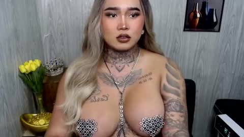 Snapshot of urfabtattooqueen chatting on July 2026 12:33:01 PM Maxxie online show from July 2026 12:33:01 PM