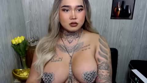 Snapshot of urfabtattooqueen chatting on July 2026 08:46:02 PM Maxxie online show from July 2026 08:46:02 PM