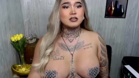 Snapshot of urfabtattooqueen chatting on July 2026 04:44:02 PM Maxxie online show from July 2026 04:44:02 PM