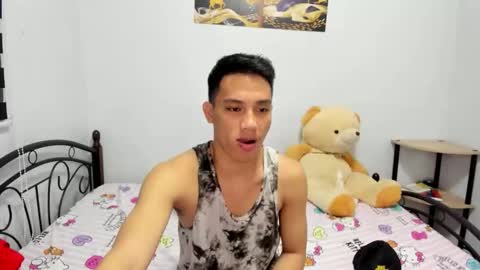 Snapshot of urfucker_vinz chatting on March 2026 12:44:01 PM urfucker_vinz online show from March 2026 12:44:01 PM