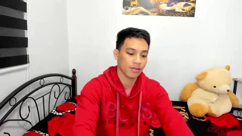 Snapshot of urfucker_vinz chatting on April 2026 12:50:02 PM urfucker_vinz online show from April 2026 12:50:02 PM