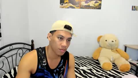 Snapshot of urfucker_vinz chatting on May 2026 02:45:01 PM urfucker_vinz online show from May 2026 02:45:01 PM