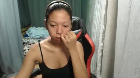 Snapshot of urgirlyflor chatting on February 2026 11:04:02 AM BB online show from February 2026 11:04:02 AM