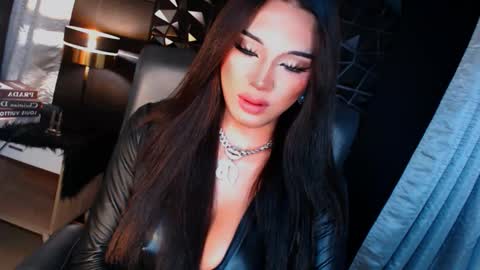 My bella 3 online show from October 2025 03:38:01 AM