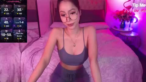 angela online show from February 2025 05:40:02 AM