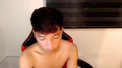 Snapshot of urhotethanxx chatting on February 2026 04:26:01 PM Ethan online show from February 2026 04:26:01 PM