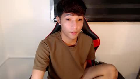 Snapshot of urhotethanxx chatting on February 2026 05:44:02 PM Ethan online show from February 2026 05:44:02 PM