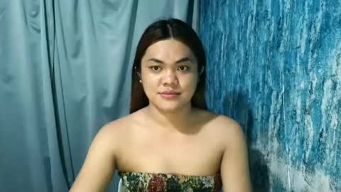 Snapshot of urhottie_bella chatting on June 2026 02:58:02 AM urhottie_bella online show from June 2026 02:58:02 AM