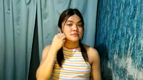 Snapshot of urhottie_bella chatting on July 2026 08:02:01 PM urhottie_bella online show from July 2026 08:02:01 PM