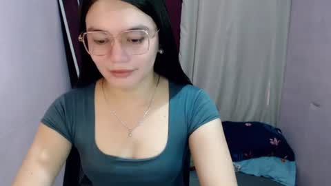 Snapshot of urhottiest_katey chatting on July 2026 05:02:02 AM Katey online show from July 2026 05:02:02 AM