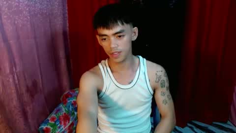 Snapshot of urhunky_boy chatting on May 2026 02:47:02 PM urhunky_boy online show from May 2026 02:47:02 PM