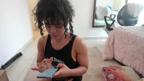 Snapshot of urimare_south chatting on February 2025 01:56:02 PM urimare_south online show from February 2025 01:56:02 PM