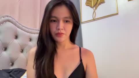 Amira online show from February 2026 12:12:01 PM